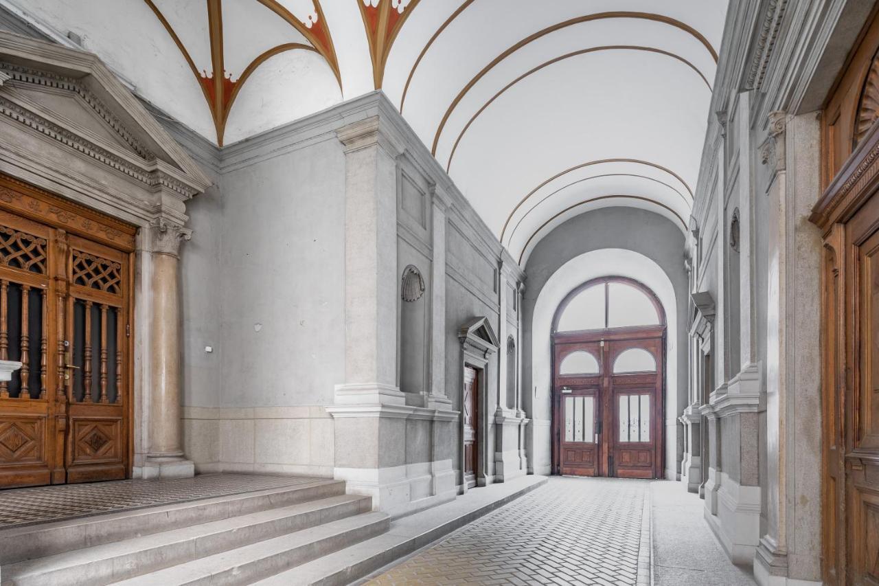 Budapest Marvelous Apartment In Andrassy Boulevard Bagian luar foto