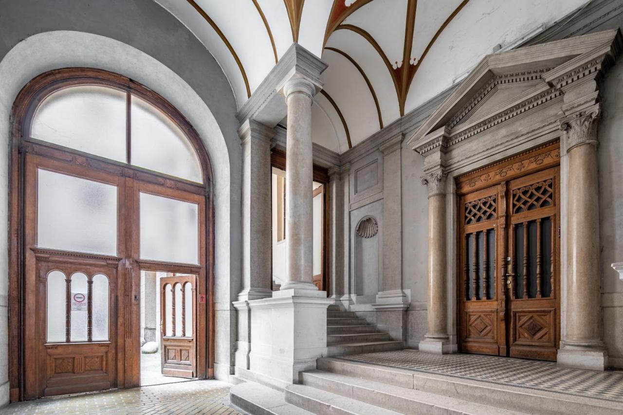 Budapest Marvelous Apartment In Andrassy Boulevard Bagian luar foto