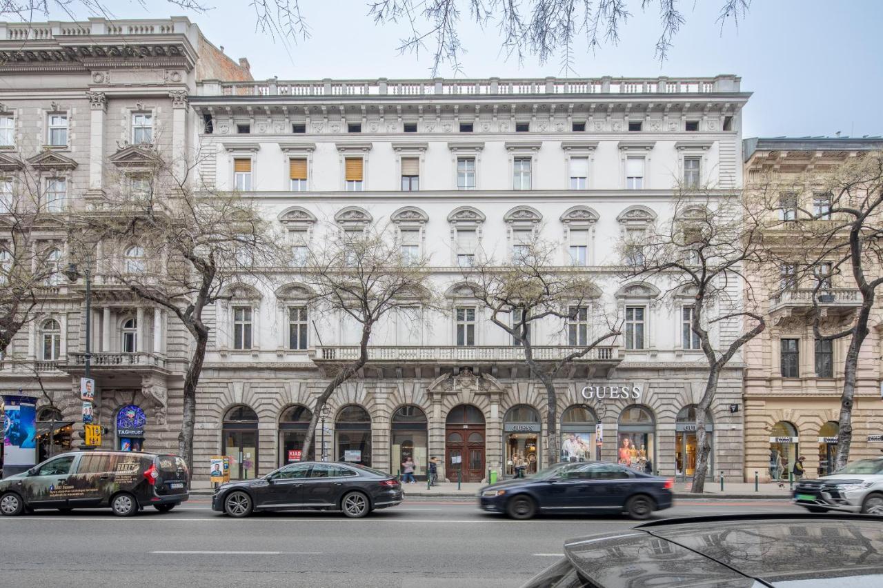 Budapest Marvelous Apartment In Andrassy Boulevard Bagian luar foto