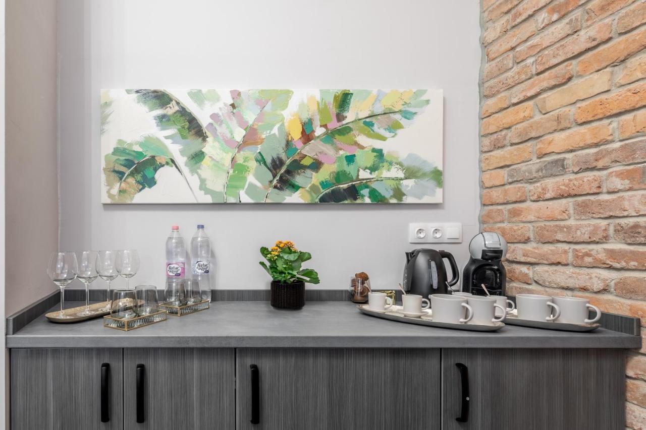 Budapest Marvelous Apartment In Andrassy Boulevard Bagian luar foto