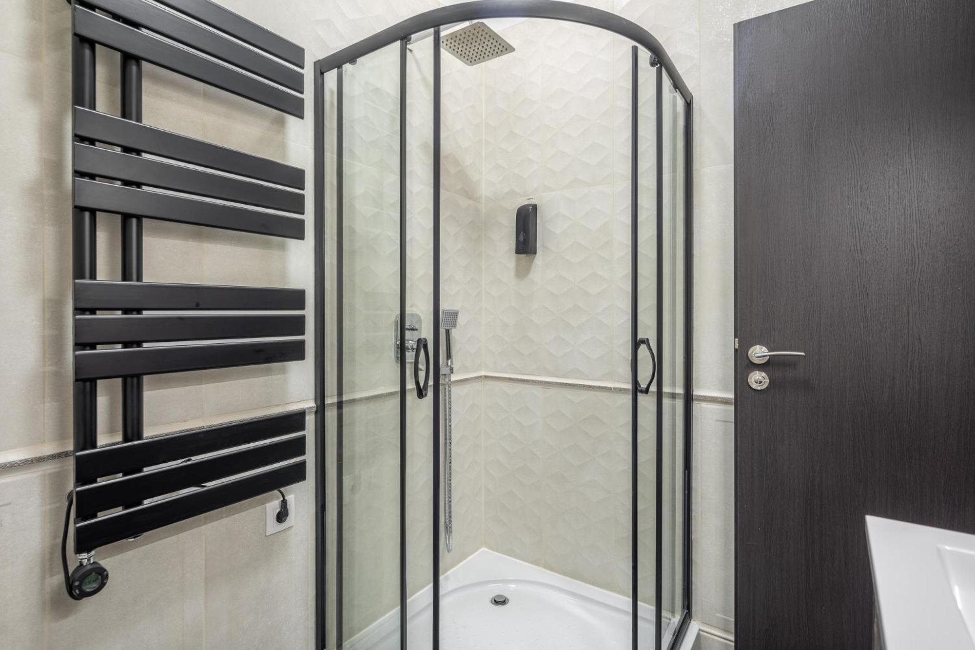Budapest Marvelous Apartment In Andrassy Boulevard Bagian luar foto